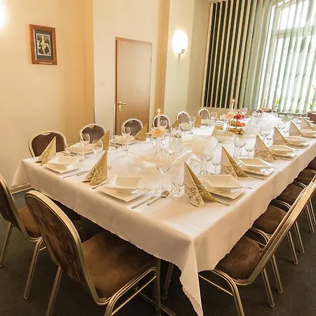 Rycerski ホテル シュチェチン